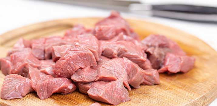 raw-meat-in-a-bowl-to-make-a-delicious-dog-meal raw meat to make a delicious dog meal