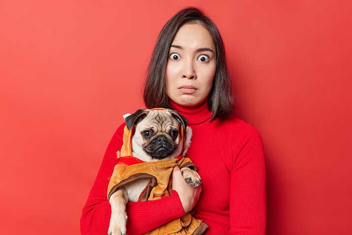 Girl-Struggles-with-Things-Every-Dog-Owner-Faces Girl Struggles with Things Every Dog Owner Faces